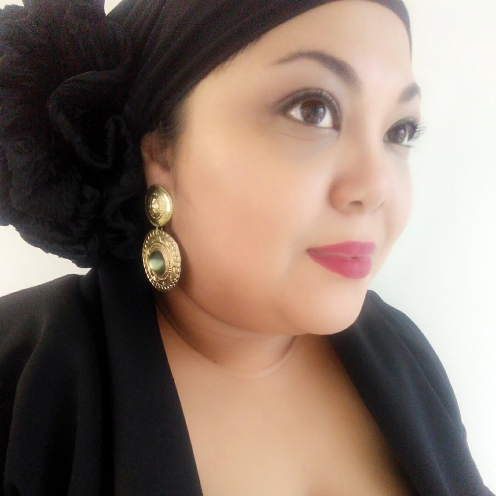 Meet your Posher, Vanessa lee